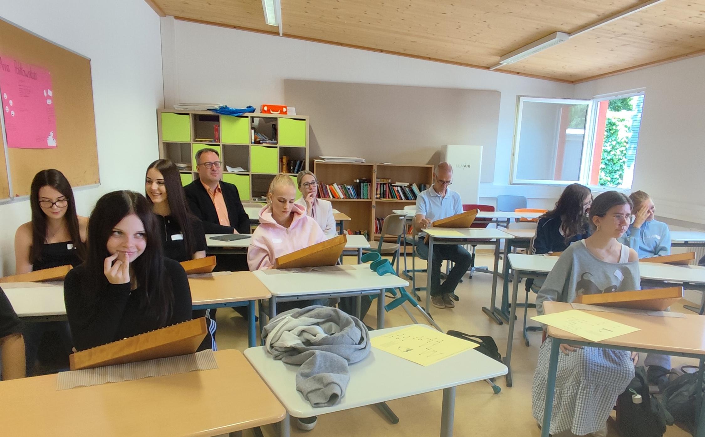 Projekttag „Ich werde Zeitzeuge' am Maria-Ward-Gymnasium Bamberg