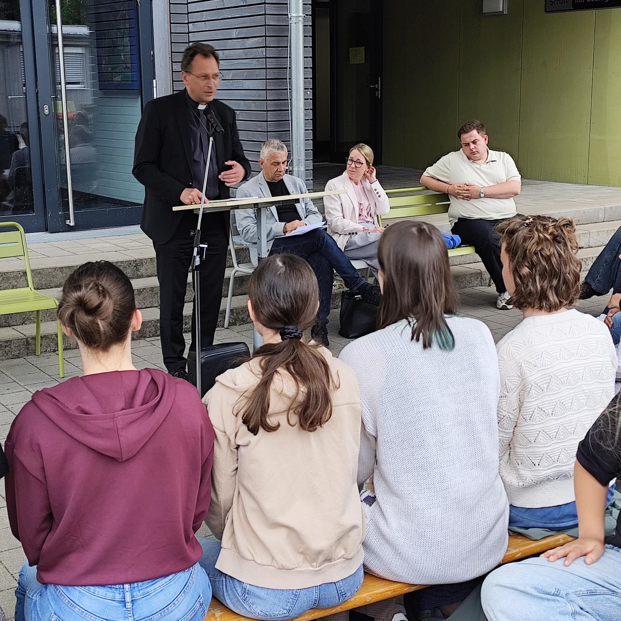 Projekttag „Ich werde Zeitzeuge' am Maria-Ward-Gymnasium Bamberg