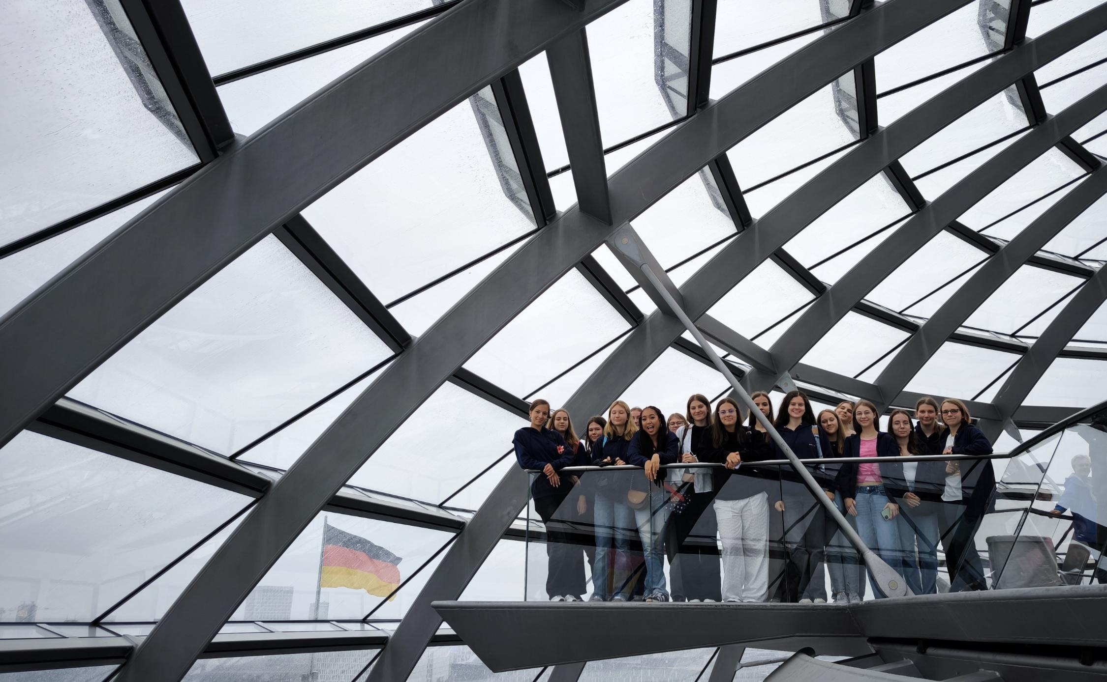 Kuppel 10a